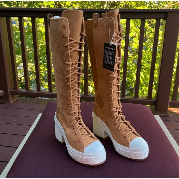 CONVERSE Women’s Chuck 70 De Luxe XXHi Platform Western Boots - Picture 2 of 14